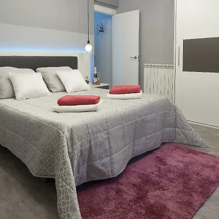 Completely Renovated In October 2018 * 레온