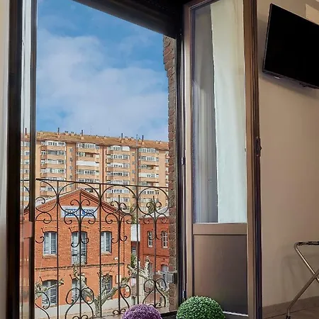 Completely Renovated In October 2018 아파트 레온